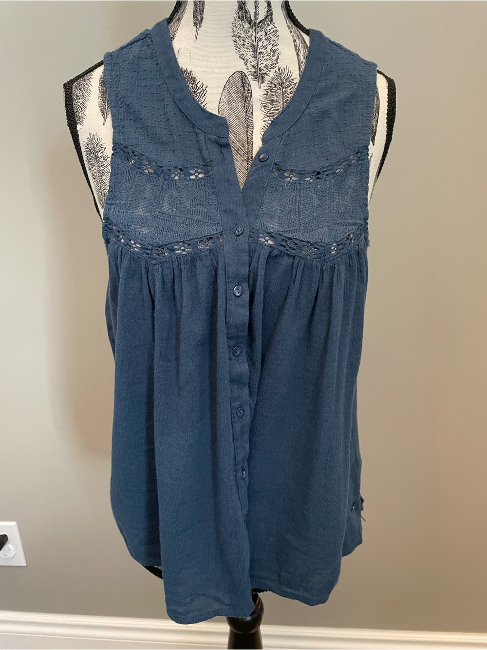 American Eagle Outfitters Sleeveless Button-Front Top - Denim Blue